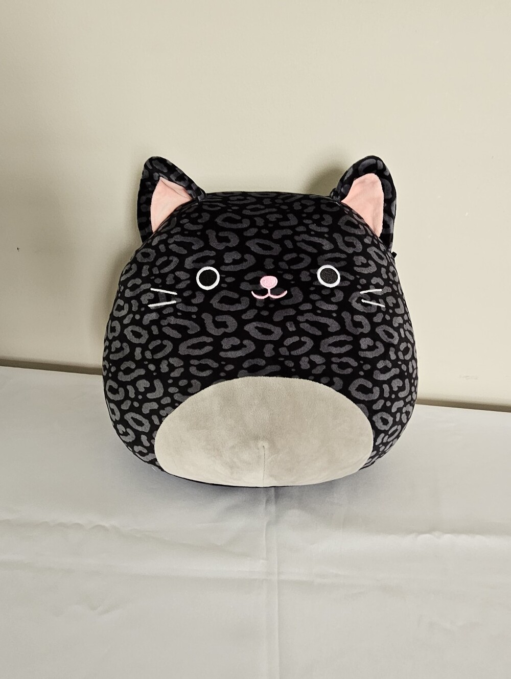 Squishmallows Xiomara The Leopard 14” Plush, Black Panther Cat Silver Spots RARE